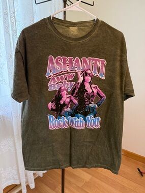 NWOT Women’s Ashanti T-shirt, Size Large, Green